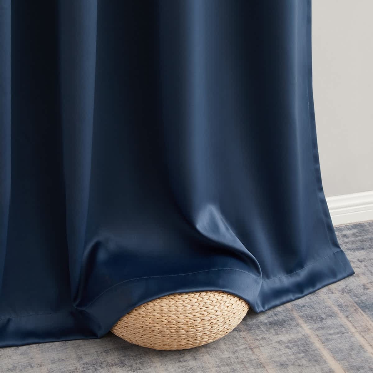 Thd Lawrence 100% Full Blackout Thermal Insulated Energy-Saving Grommet Curtain Panels (Set of 2)