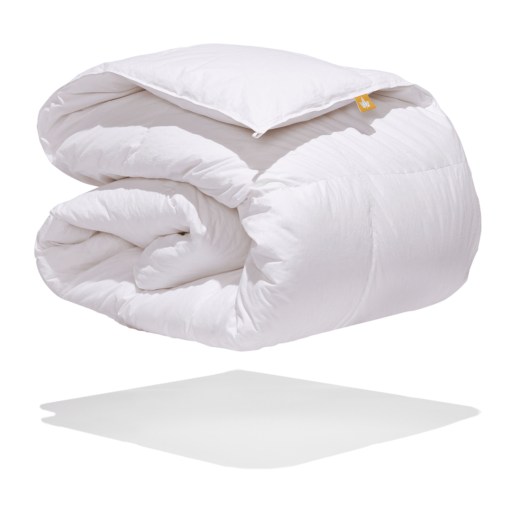 Canadian Down & Feather Company 650 Loft White Goose Down Comforter, Regular Weight